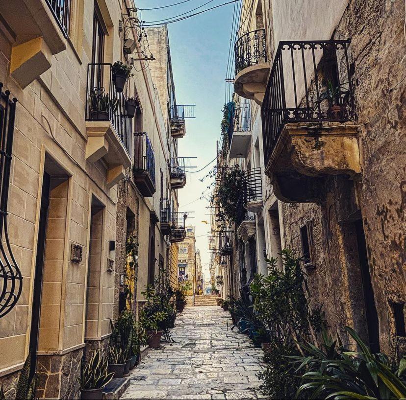 Malta Suites Сенглея Экстерьер фото