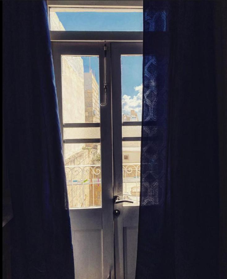 Malta Suites Сенглея Экстерьер фото